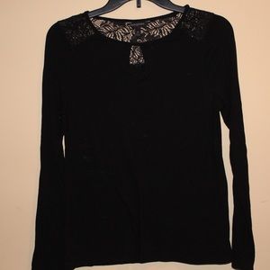 Long sleeve black shirt